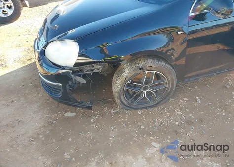 2009 Volkswagen Jetta Tdi z USA, uszkodzony, nr VIN 3VWRL71K59M094245